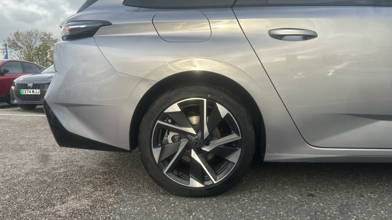 Peugeot 308 1.2 PureTech Allure Premium 5dr EAT8 Petrol Estate